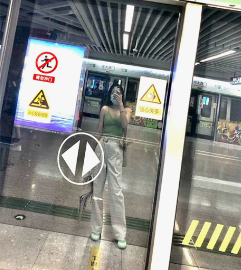 嫩绿色吊带上衣 s码 图片均为实拍,尽...