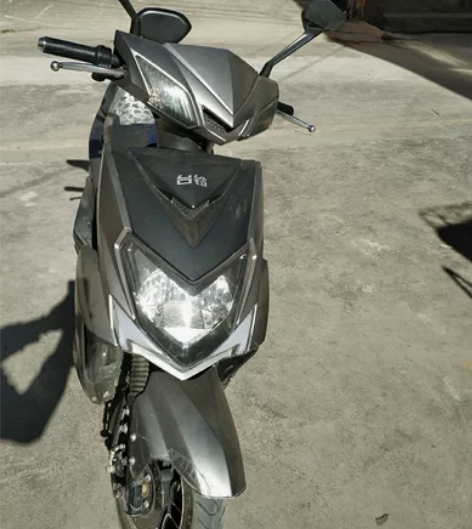 出一辆自用的台铃电动车，电池是天能的72V...