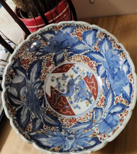 日本回流，手绘青花描金大鉢。口径23CM，...