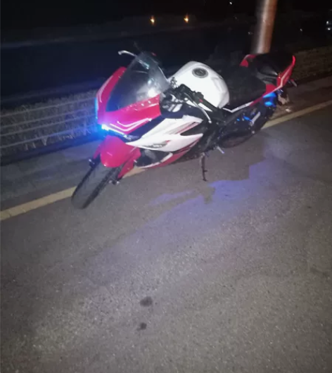 20年国威r3，单缸250cc  宗申发动...