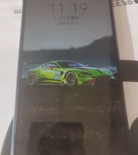 华为畅享10plus,无拆机无维修,屏幕裂...