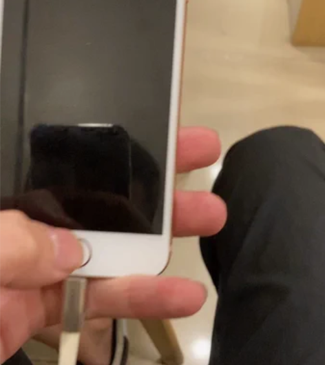 美版无锁苹果8 256G 13的系统，非常...