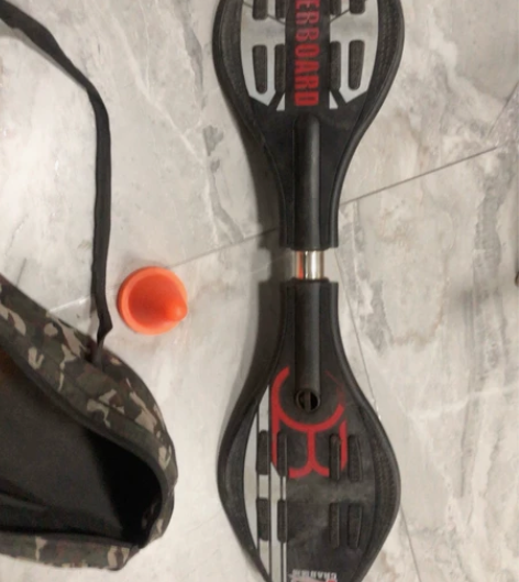 滑板初学者两轮儿童6-12岁成人摇摆活力板...