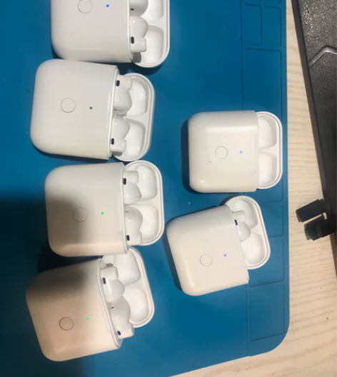 QCY T8充电仓 送耳机 如图 充电仓功...