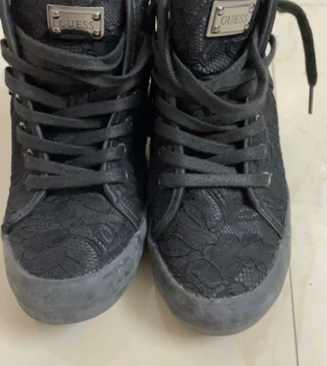 转guess，休闲内增高鞋6cm，不议价不...