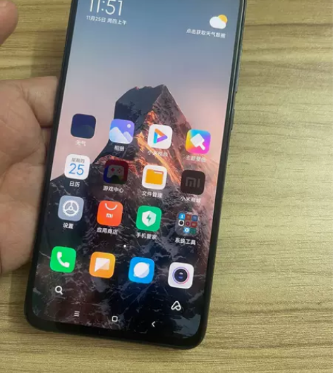 小米9 8+128 全网通4G原装屏,轻微...