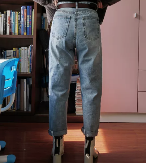 清衣柜～百搭破洞老爹牛仔裤 家里差不多款式...