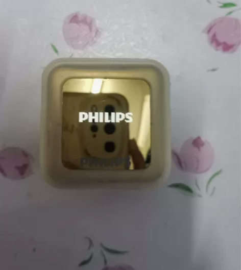 飞利浦mp3 型号SA2208，送原装耳机...