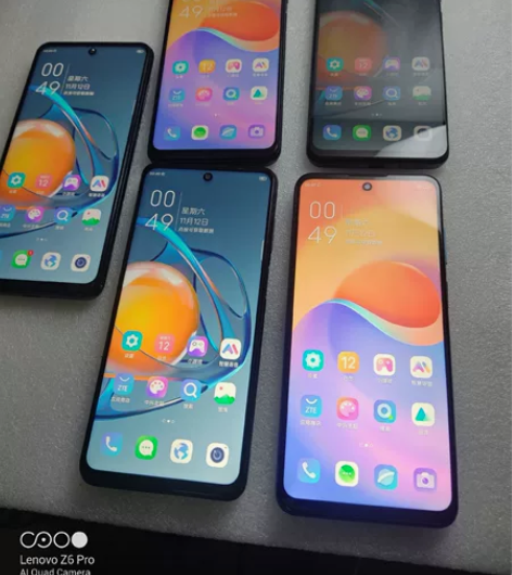 中兴S30 se 手机是6+128的配置，...