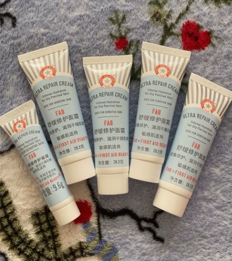 fab面霜小样 一共5个 4大一小其中一个...