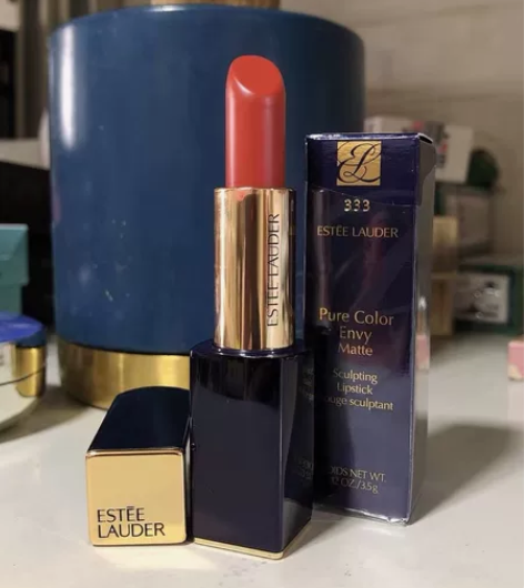 雅诗兰黛333口红，学生家长送的 感兴趣的...