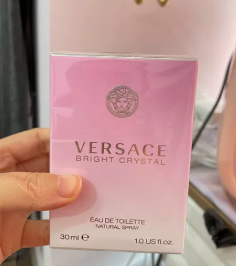 范思哲香水～ 全新未拆封，低价出