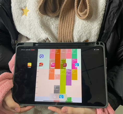 小米平板5，6+128白色。刚买时就贴了保...