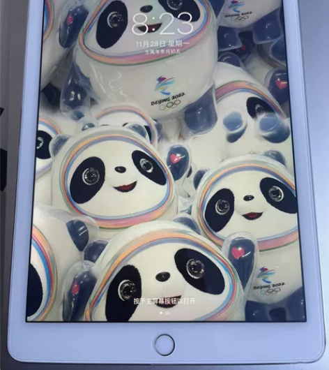 出iPad Air2 64g平板，wifi...