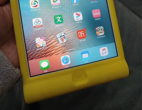 iPad mini正常使用,成色还不错,功...