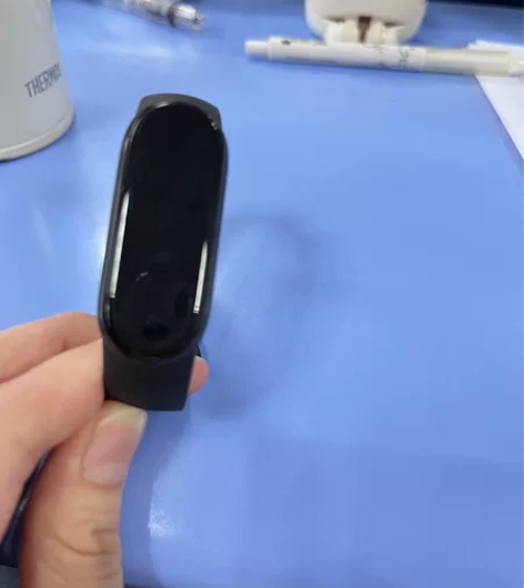 小米手环5 有购买记录 ，有充电线 屏幕轻...