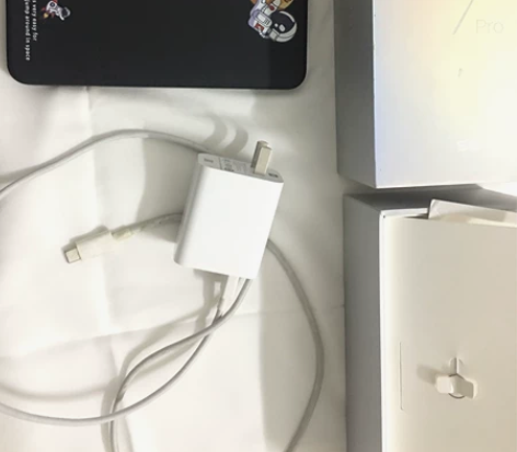 预出一台小米9pro 5G版，顶配，可以多...