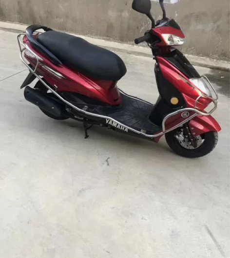 二手摩托车雅马哈讯鹰125cc，全车原版原...