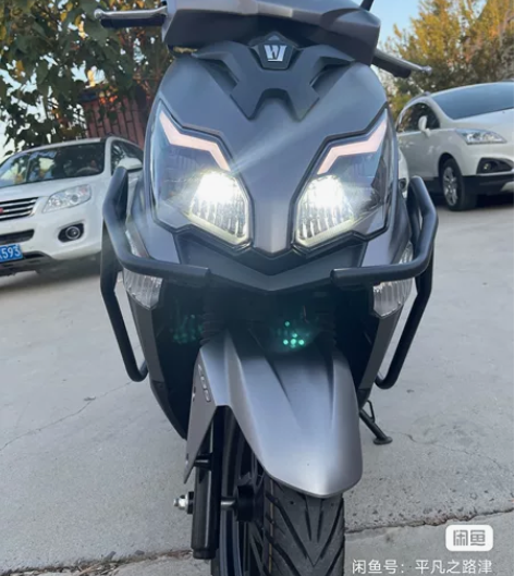 豪爵AFR摩托车,铃木UY同款,配置比铃木...