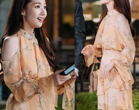 金秘书明星同款秋装仙气露肩喇叭袖鹅黄色雪纺...