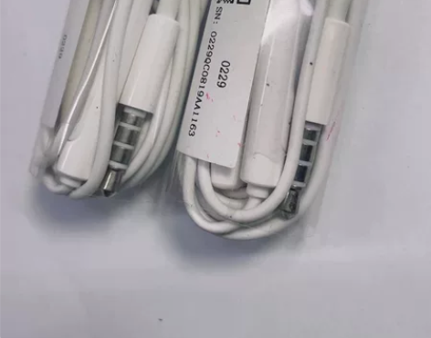 Huawei/华为原装耳机半入耳式经典原配...