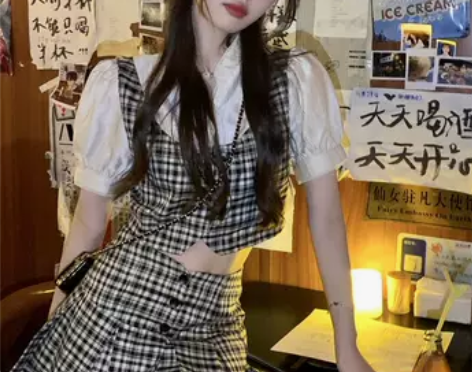 港风甜辣妹格子复古短袖衬衫女夏季纯欲套装学...