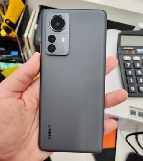 小米12spro 8+128黑色99新样机...