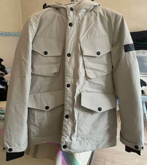 Burberrry男士羽绒服 高版本 XL...