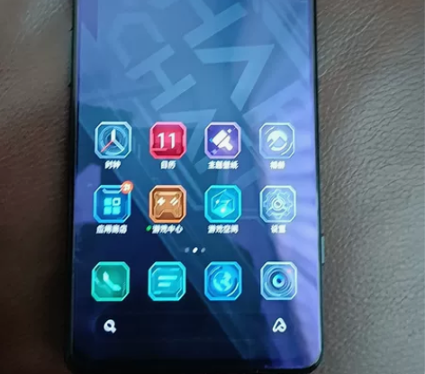 黑鲨4游戏手机 8+128 自用 带120...