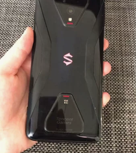 黑鲨3高配游戏手机(8+128GB)95新...