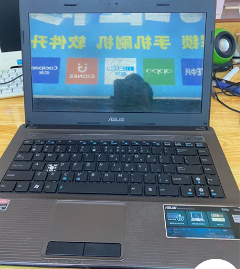 华硕x84h，配置i3 2代，带独显747...