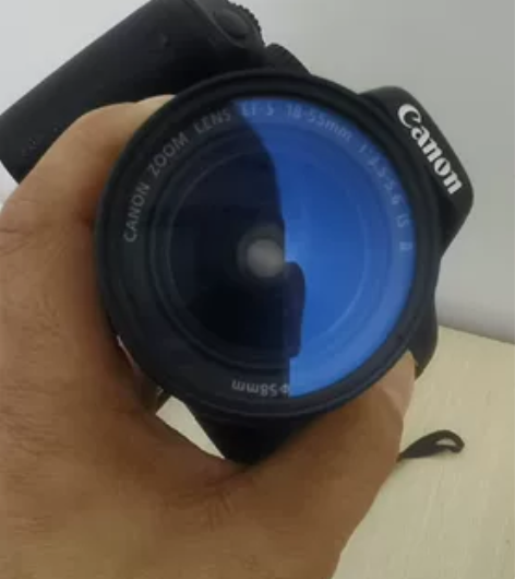 佳能单反EOS550D，几乎全新，保养的好...