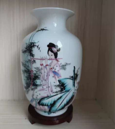 19.9包邮！景德镇陶瓷花瓶，摆件客厅插花...