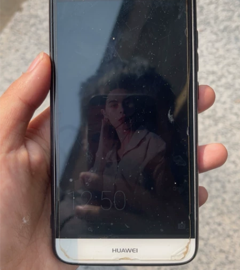 华为麦芒5  4＋64G 本来是全新 待机...