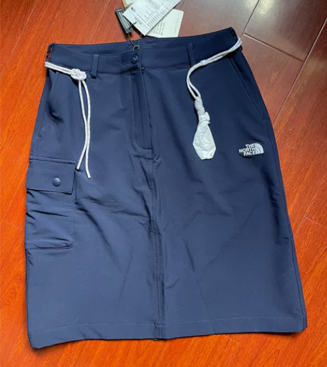 TNF北面UE黑标系列CITYSKIRT女...