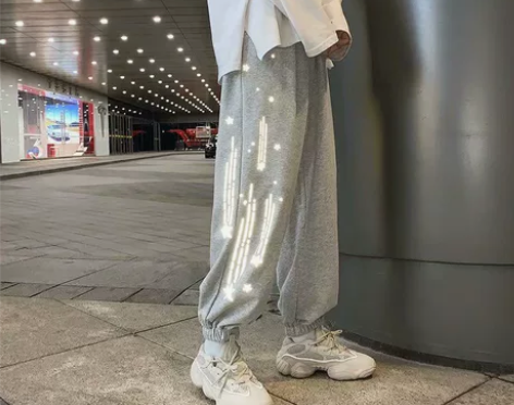 春秋薄款嘻哈休闲裤男款港风学生束脚运动裤子...