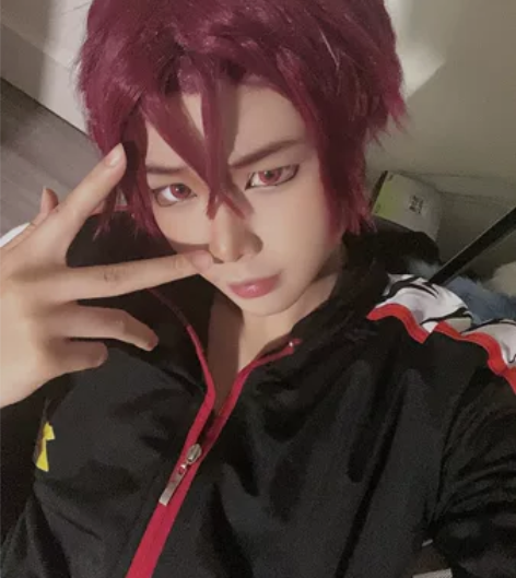 出松冈凛队服+假发+内搭L码 假发已造型 ...