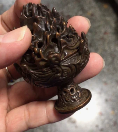 紫铜包浆塔香小香炉 纯铜迷你镂空带盖子熏香...