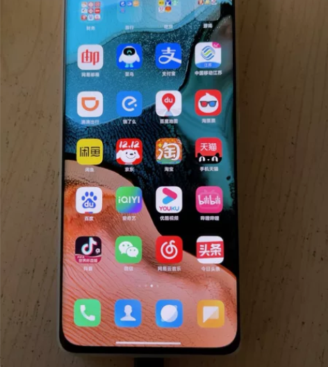 小米12s白色 8+256 平时带壳带膜，...