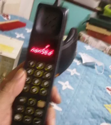 摩托罗拉8900x-2大哥大手机，品相好，...