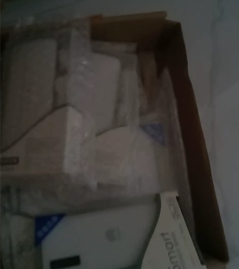 华为充电宝。 感兴趣的话点“我想要”和我私...
