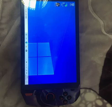 壹号掌机 1165G7，16+1T，有贴膜...