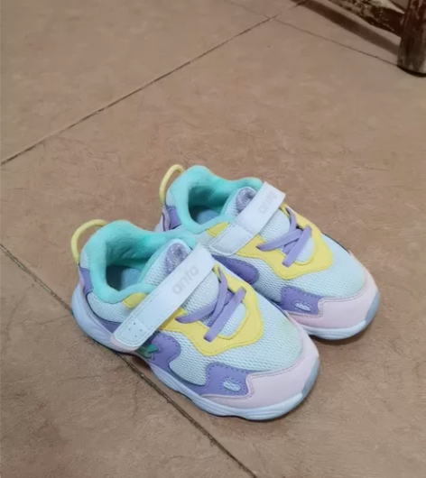 安踏加绒鞋，去年只穿了冬季，两个月左右，内...