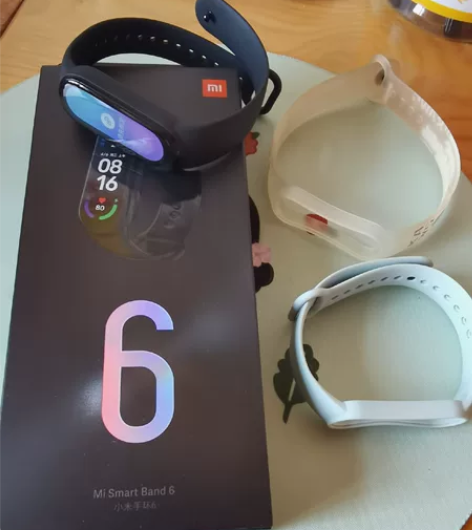 小米手环6，送两个表带，仅打开试用 感兴趣...