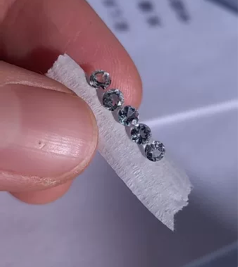 天然巴西海蓝宝石1 号 今天所有的料子都是...