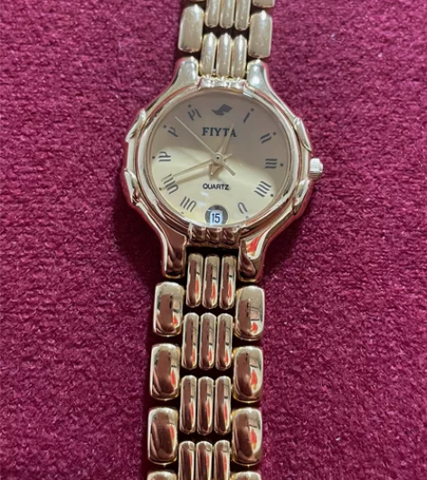 飞亚达18k镀金女款石英手表 走时正常,防...