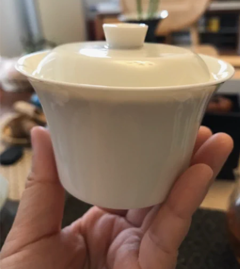 已售欣赏。景德镇全手工二才草木灰甜白盖碗，...