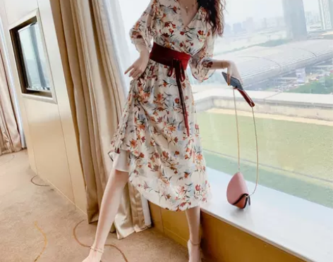夏季轻熟风御姐收腰显瘦气质雪纺碎花连衣裙女...