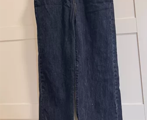 背带牛仔裤 宽松M吗码 120斤以下 腰围...