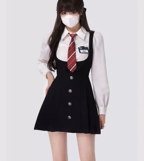 画解WAHJUIS 校园小说女主 假两件连...